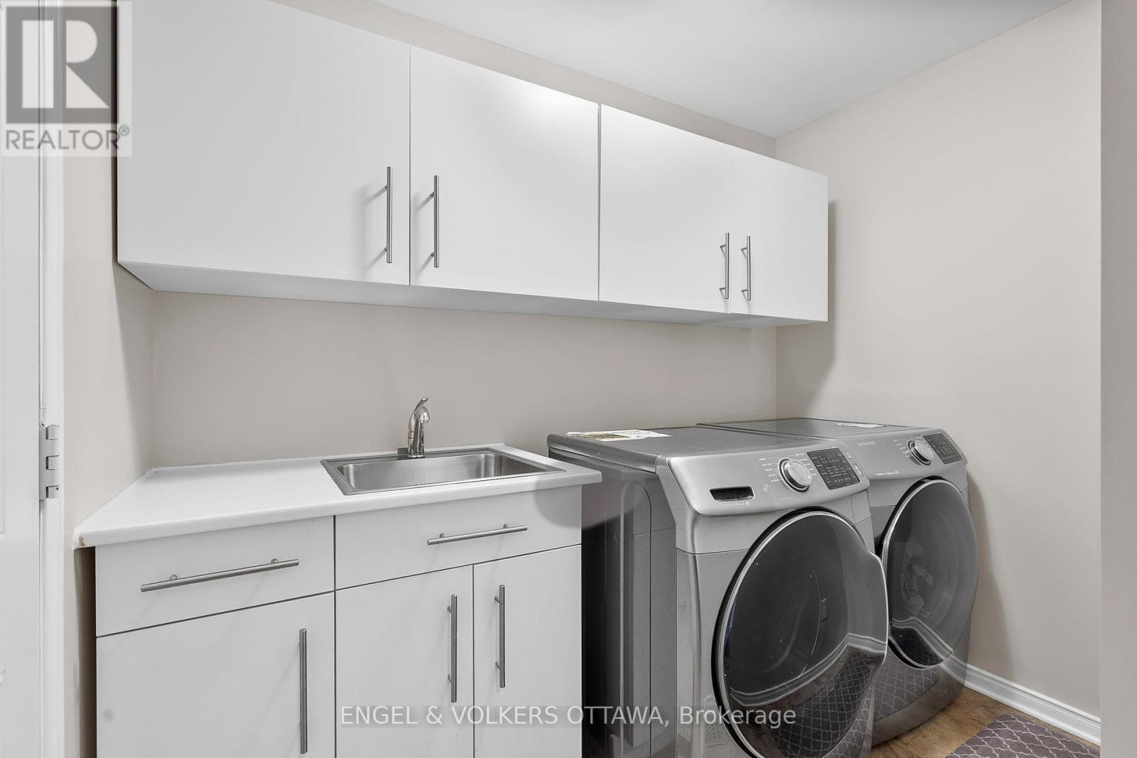 313 Lecanto Terrace, Ottawa, Ontario  K2J 0W8 - Photo 18 - X12159727
