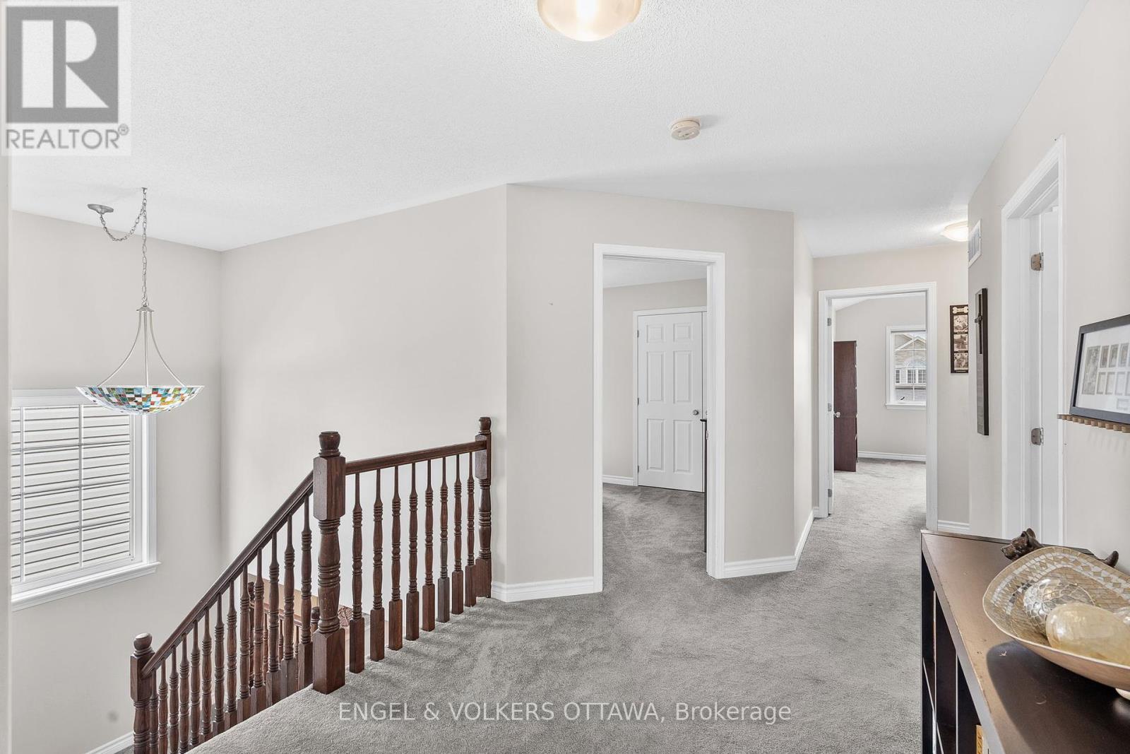 313 Lecanto Terrace, Ottawa, Ontario  K2J 0W8 - Photo 19 - X12159727