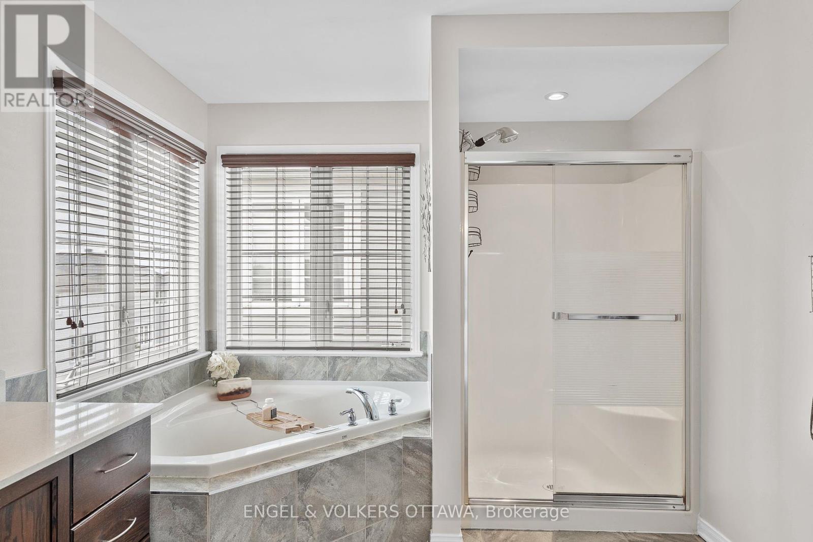 313 Lecanto Terrace, Ottawa, Ontario  K2J 0W8 - Photo 26 - X12159727