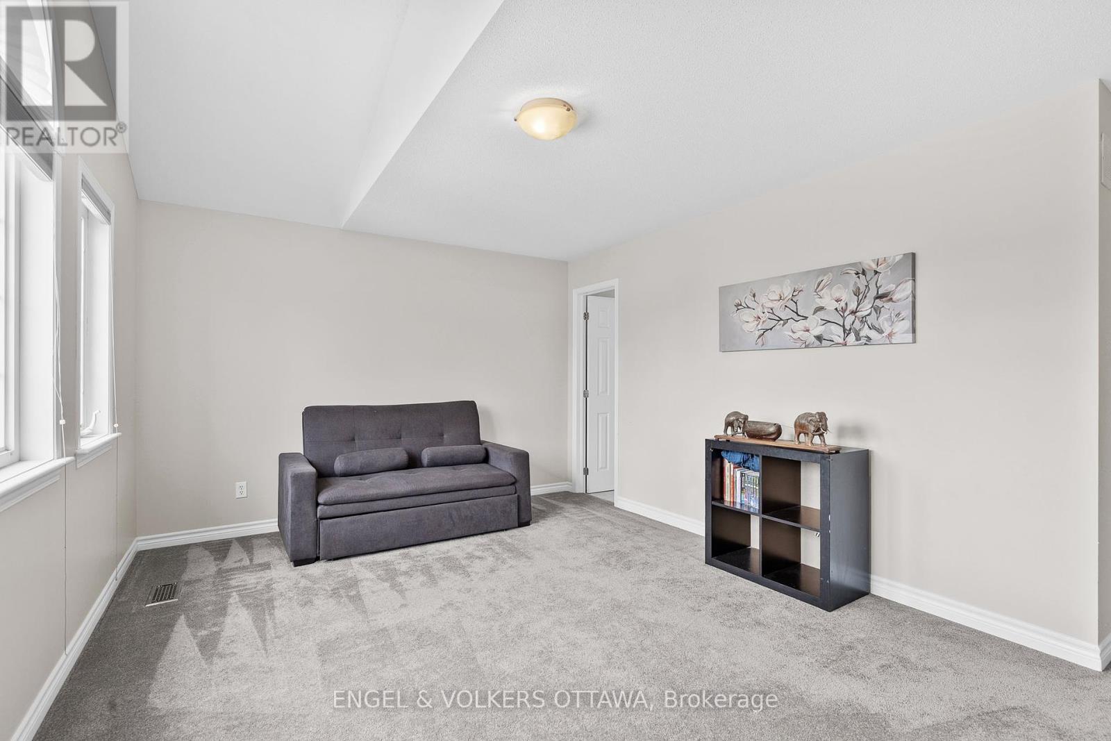 313 Lecanto Terrace, Ottawa, Ontario  K2J 0W8 - Photo 33 - X12159727