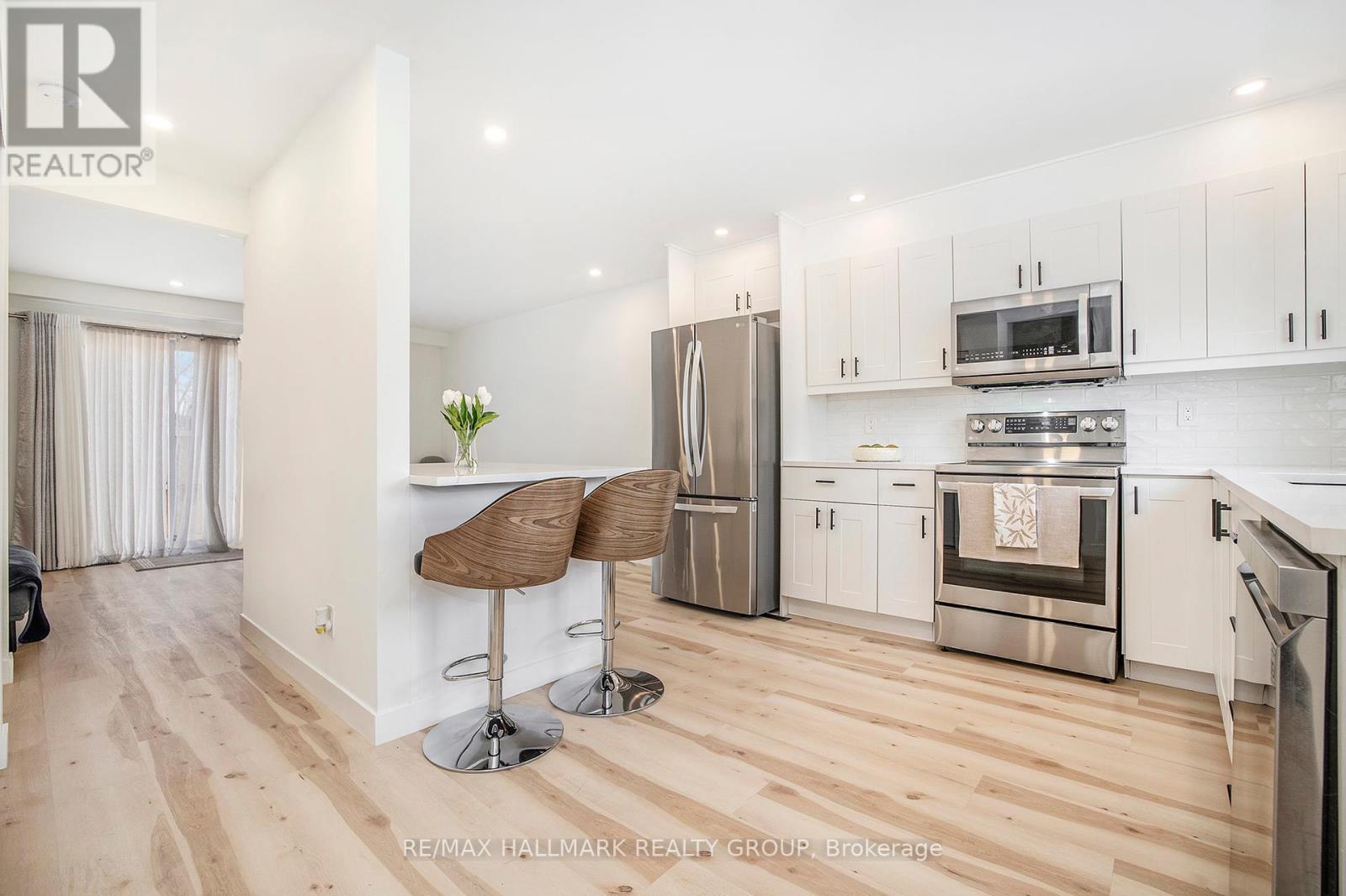 Property at 27 - 97 PICKFORD DRIVE image 3