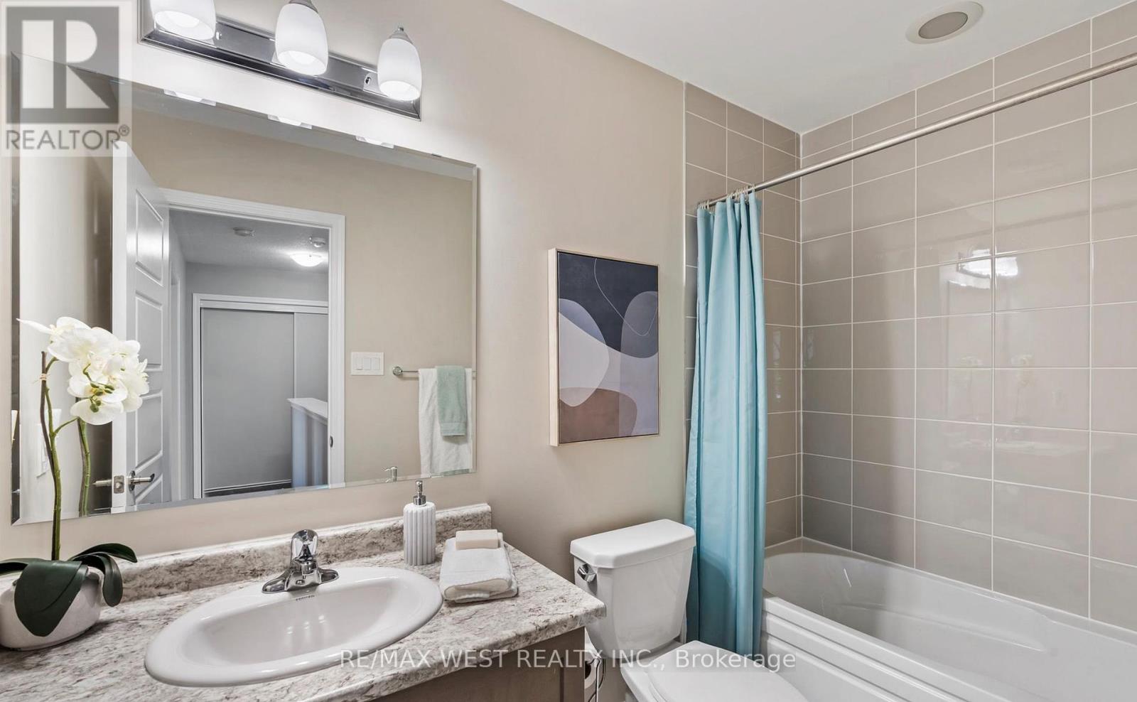76 - 22 Spring Creek Drive, Hamilton, Ontario  L8B 1V7 - Photo 14 - X12158761