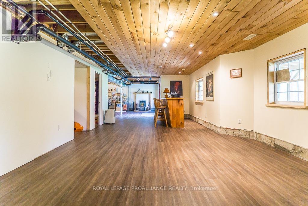 11 HEFFERNAN ROAD Athens