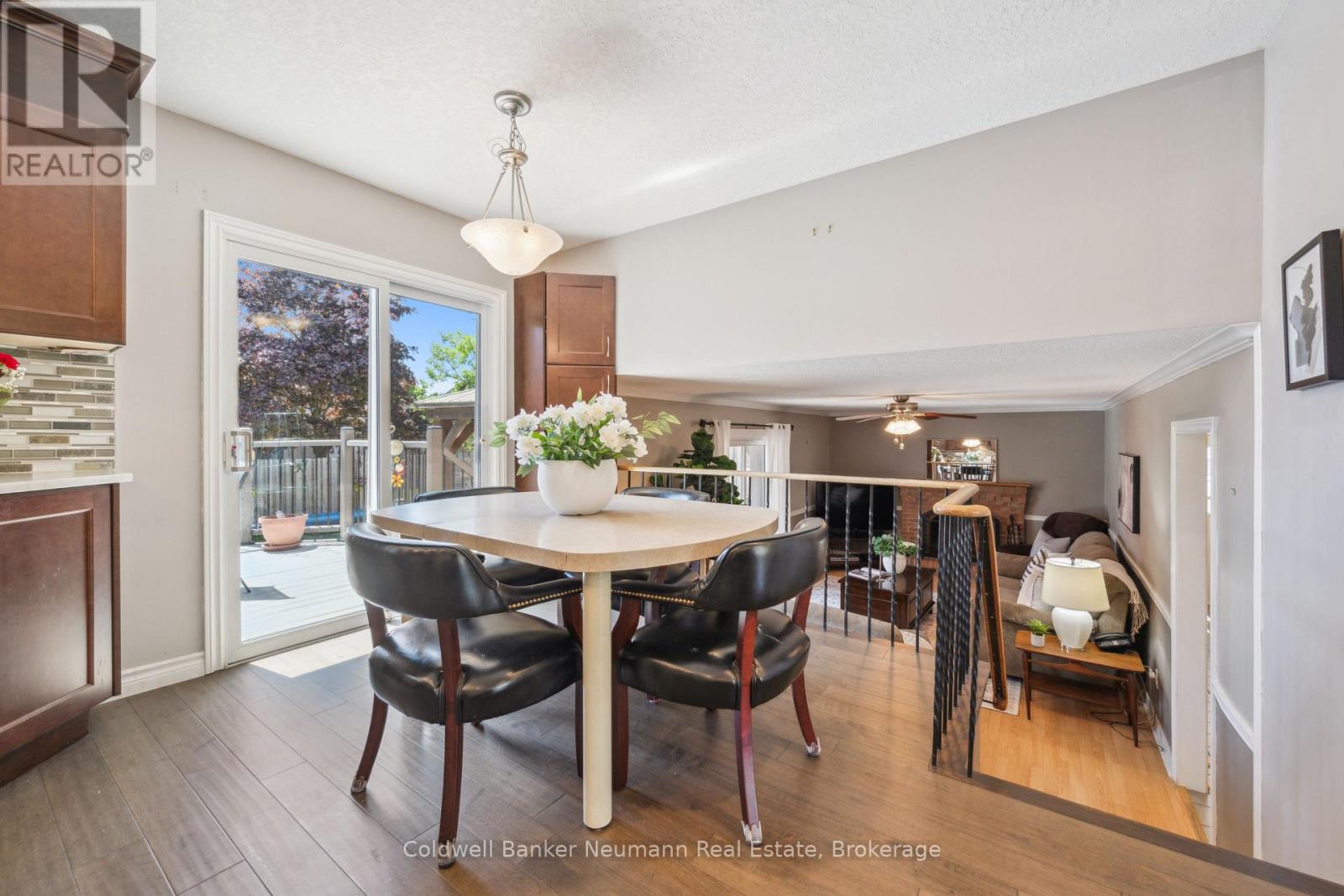 482 Gowland Crescent, Milton, Ontario  L9T 4E5 - Photo 17 - W12159598