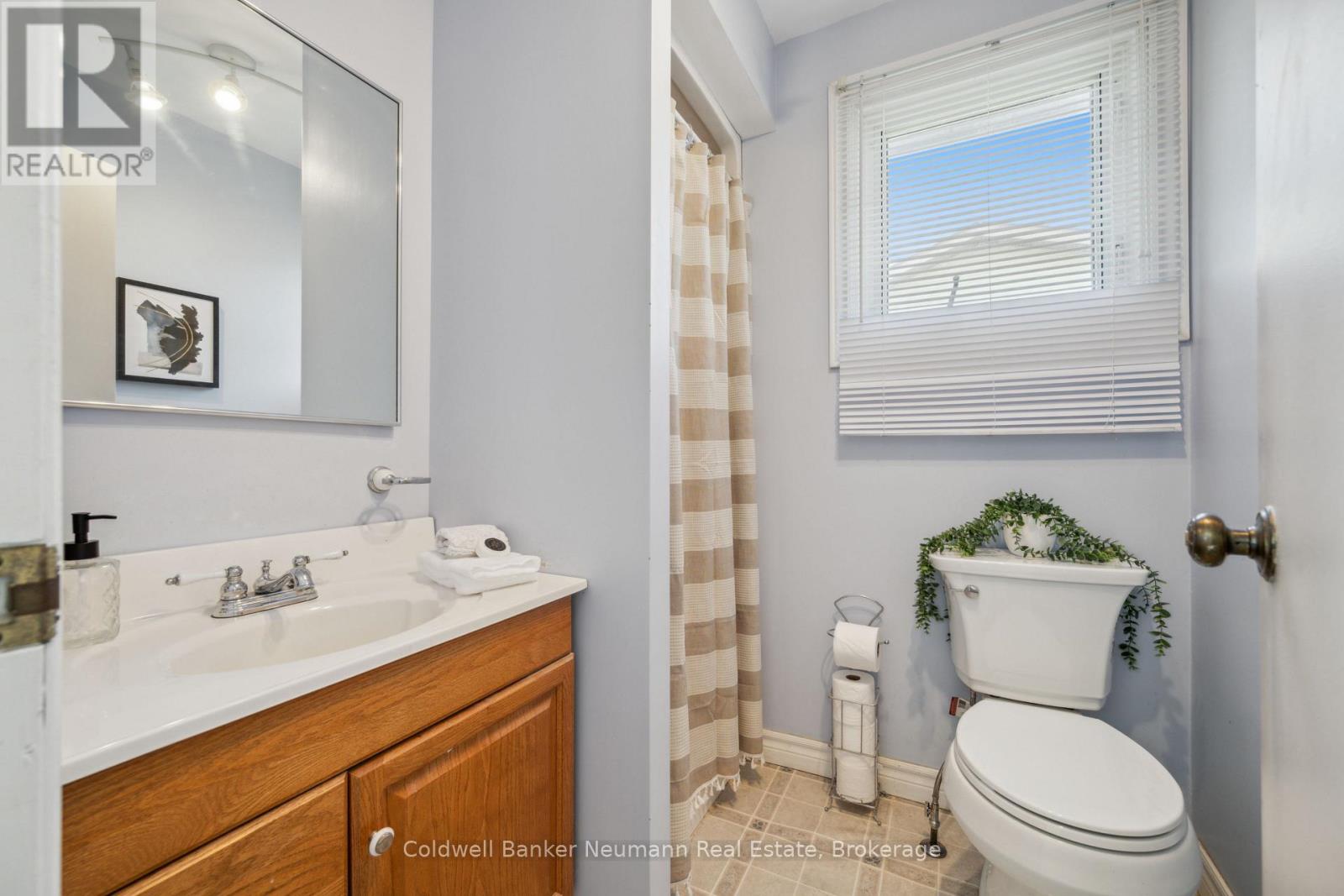 482 Gowland Crescent, Milton, Ontario  L9T 4E5 - Photo 23 - W12159598