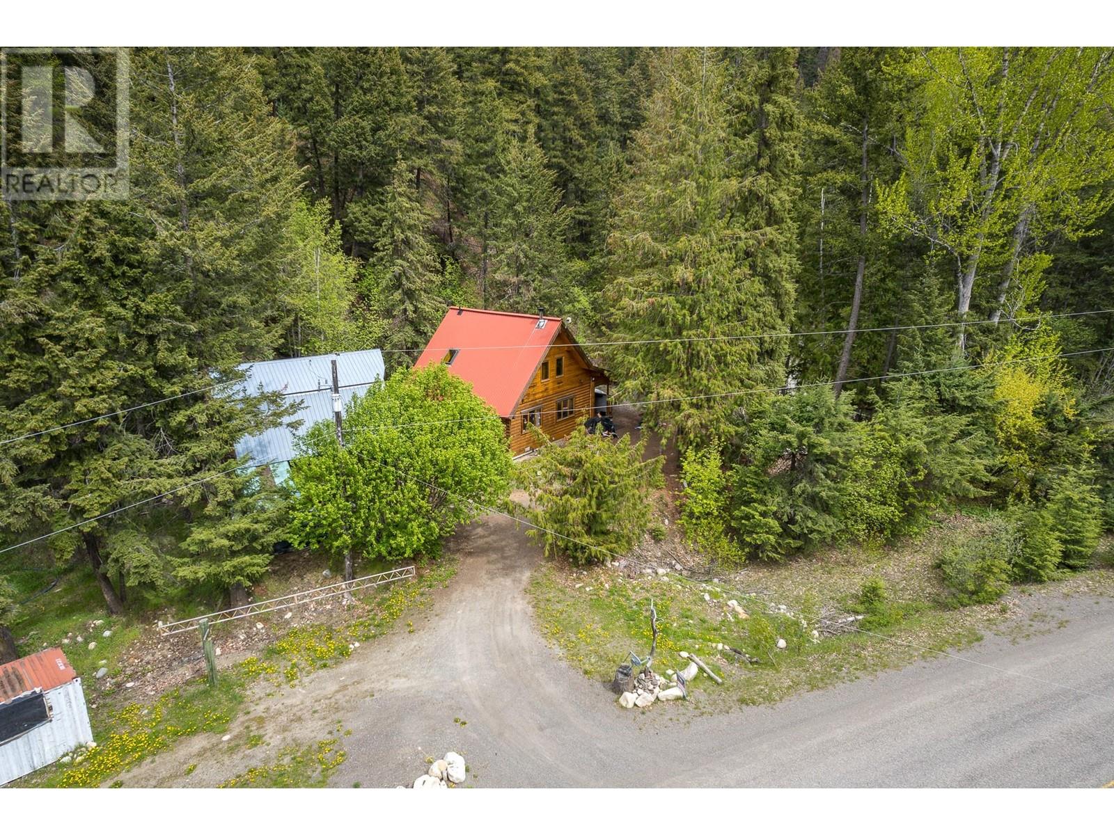 4369 Chase Falkland Road, Falkland, BC V0E1W1