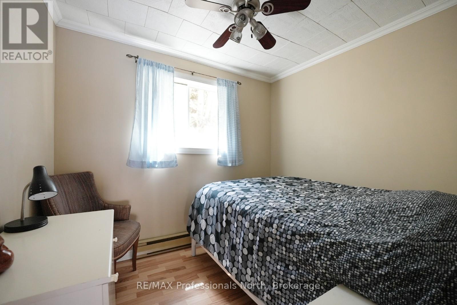 1017 Dunn Road, Dysart Et Al, Ontario  K0M 1S0 - Photo 25 - X12159617