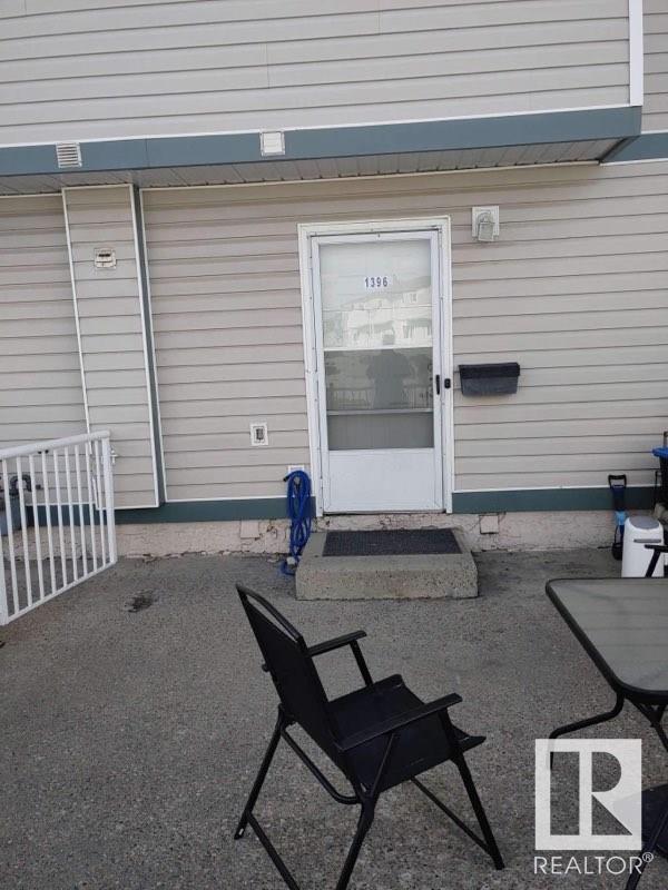 Property at 1396 LAKEWOOD RD NW image 2