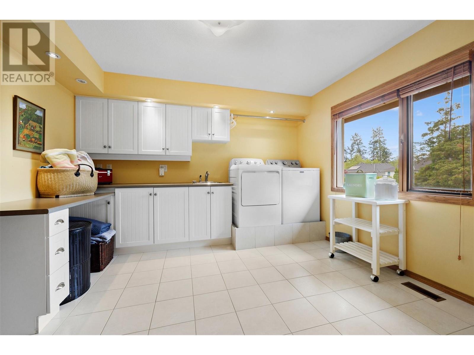4350 Kensington Drive, Kelowna, British Columbia  V1W 2L8 - Photo 41 - 10347128