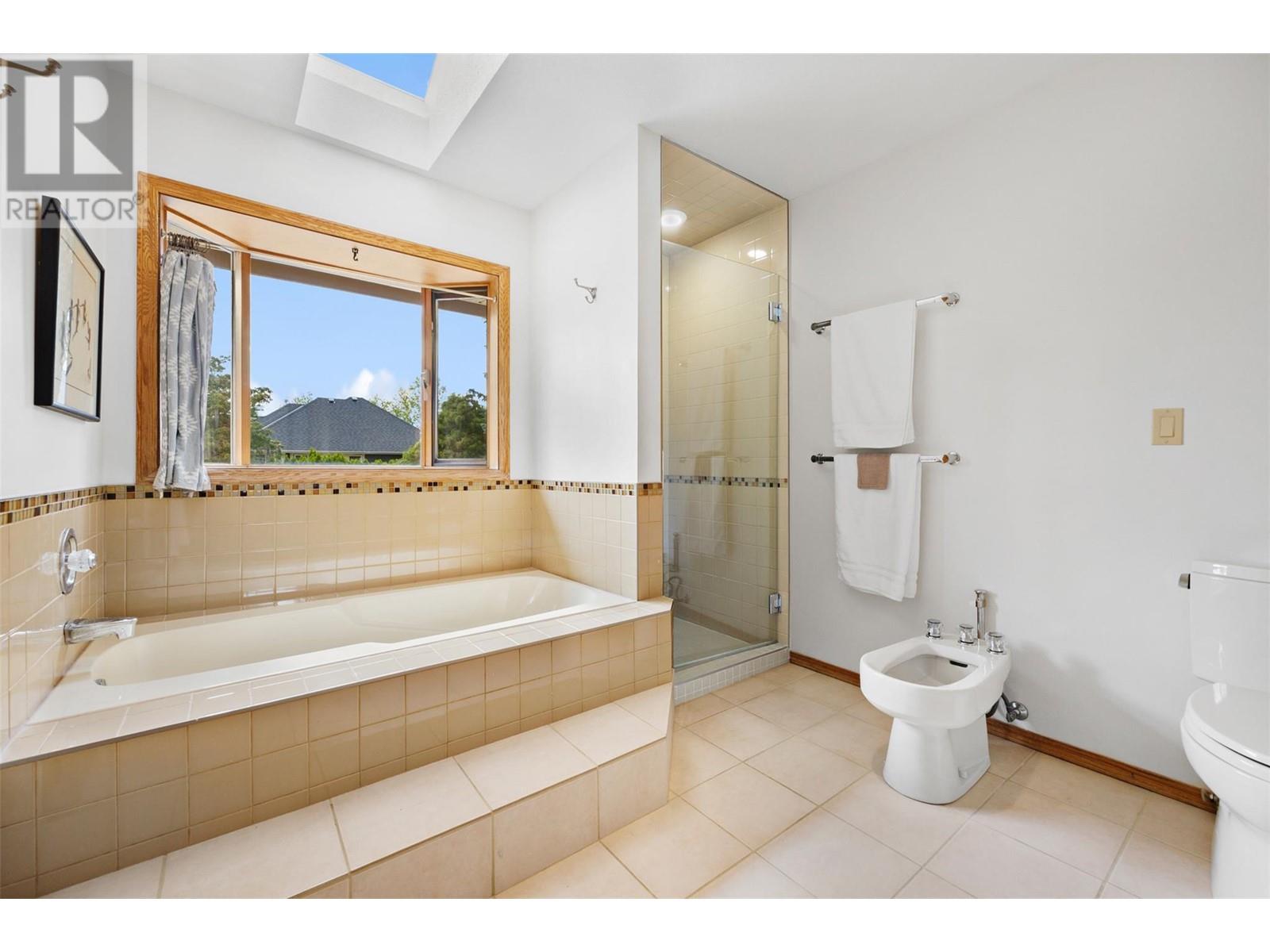 4350 Kensington Drive, Kelowna, British Columbia  V1W 2L8 - Photo 36 - 10347128