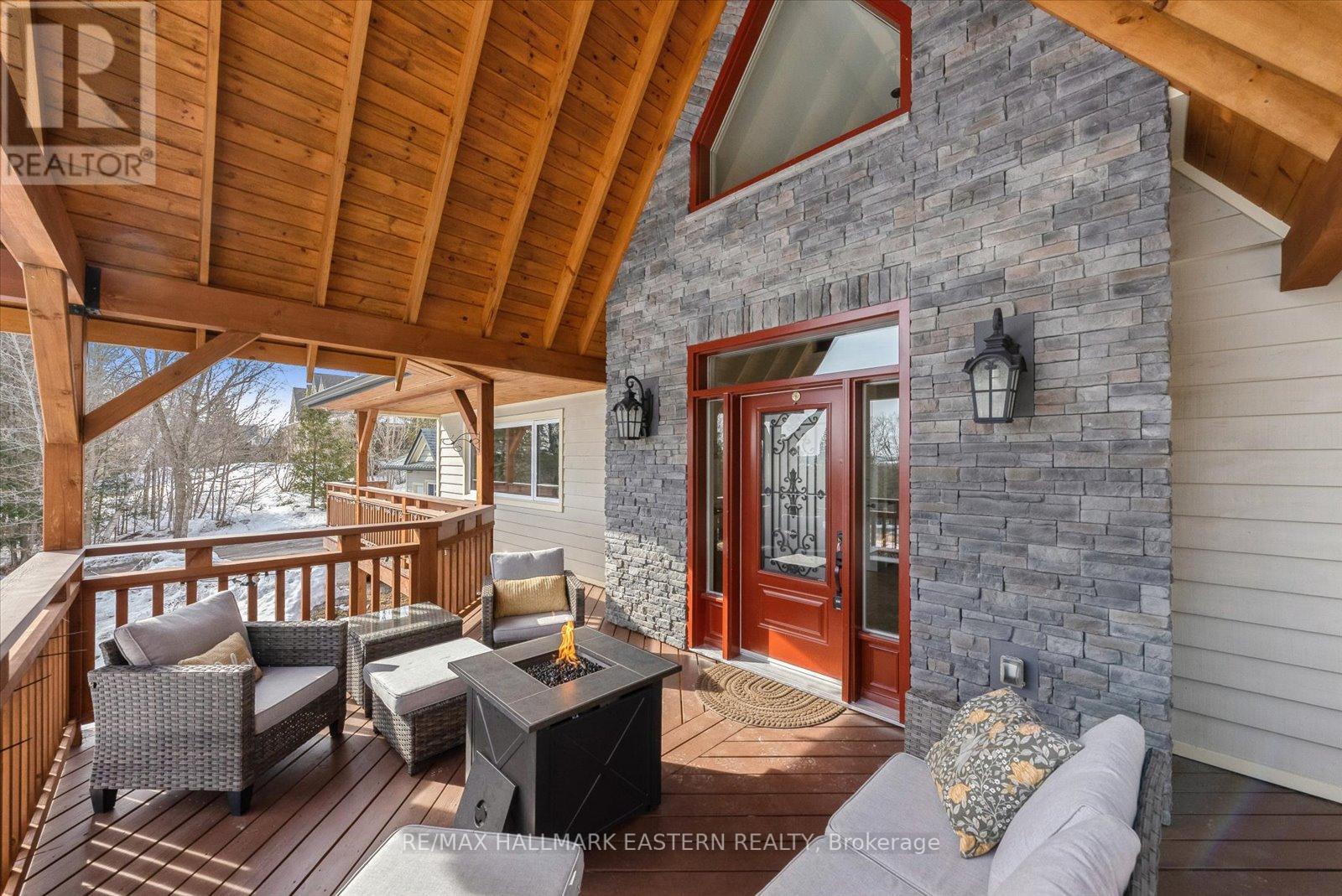 23 Woodland Trail, Kawartha Lakes, Ontario  L0A 1A0 - Photo 4 - X12023768