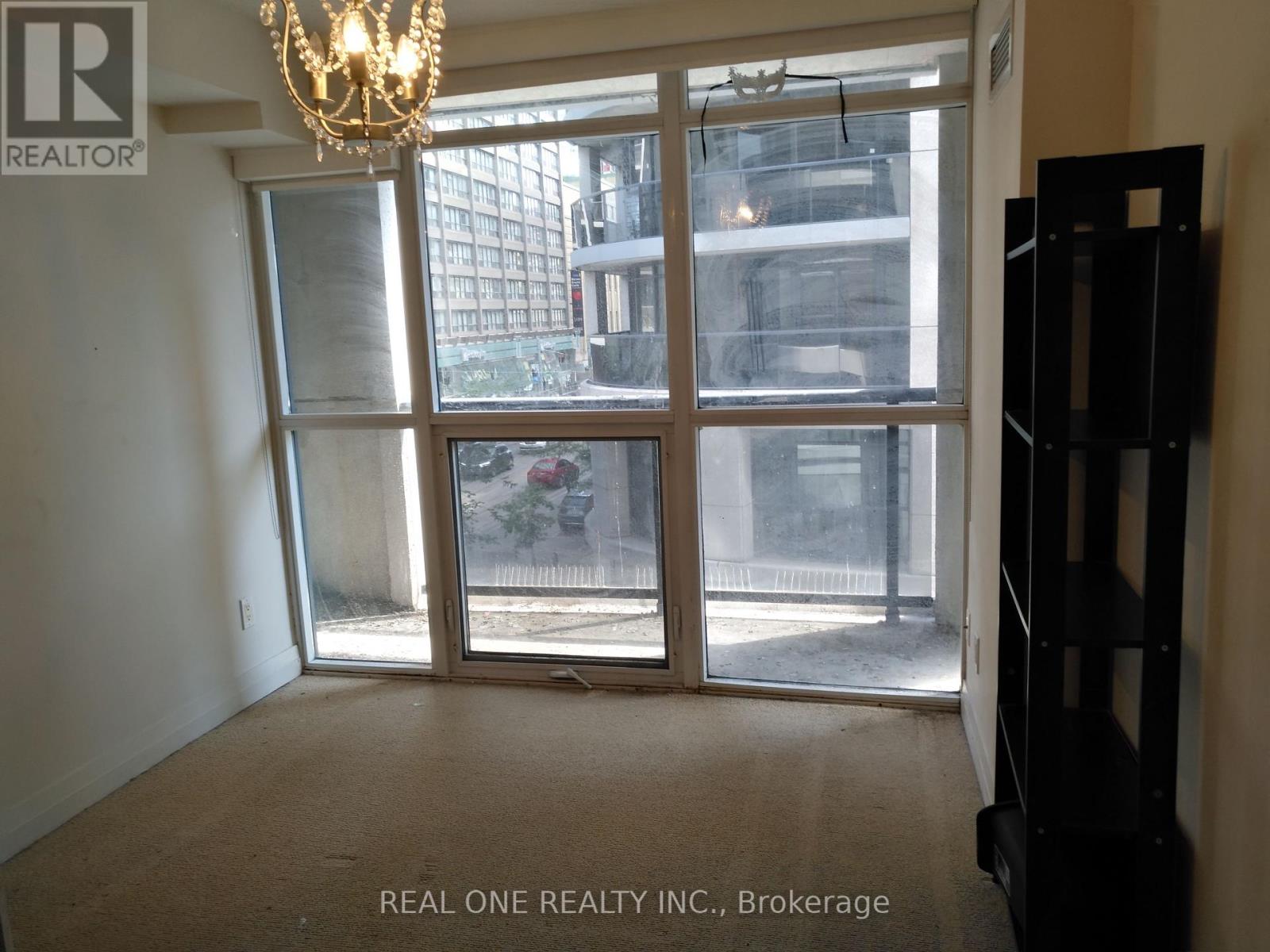 306 - 21 Carlton Street, Toronto, Ontario  M5B 1L2 - Photo 6 - C12159530