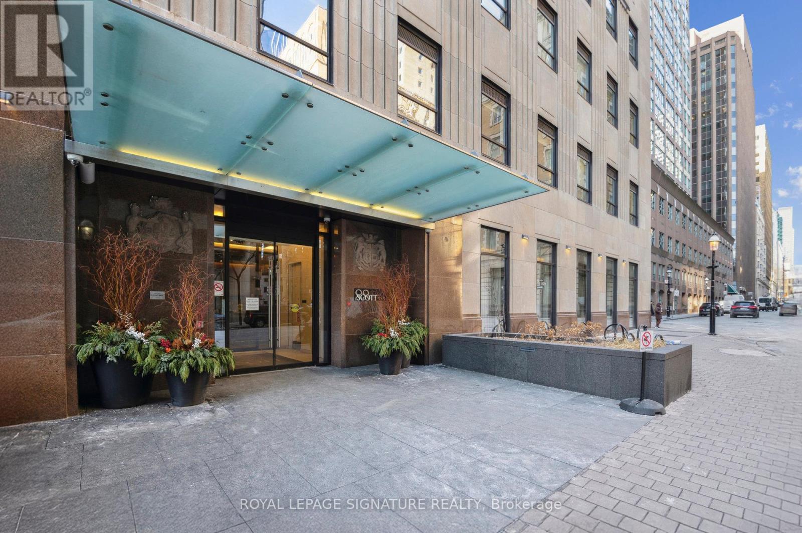 210 - 88 Scott Street, Toronto, Ontario  M5E 0A9 - Photo 36 - C12159531