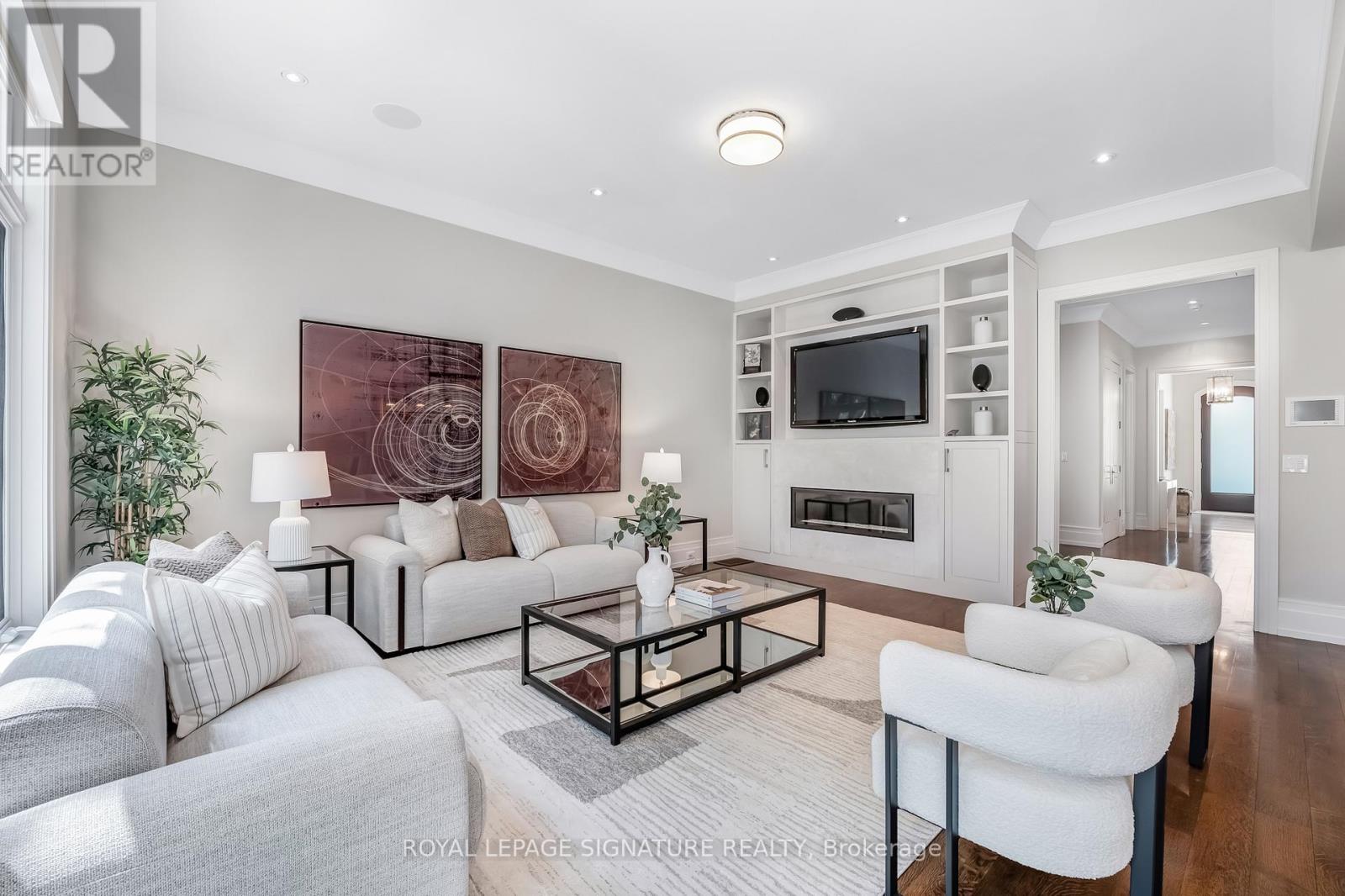 15 Delavan Avenue, Toronto, Ontario  M5P 1T2 - Photo 16 - C12159534