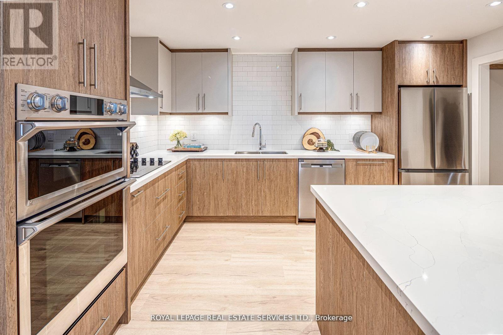 2008 - 175 Cumberland Street, Toronto (Annex), Ontario  M5R 3M9 - Photo 6 - C12159644