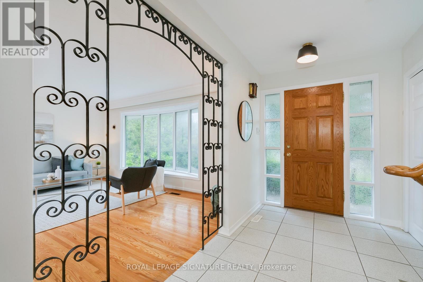 36 Lesgay Crescent, Toronto, Ontario  M2J 2H8 - Photo 2 - C12159647