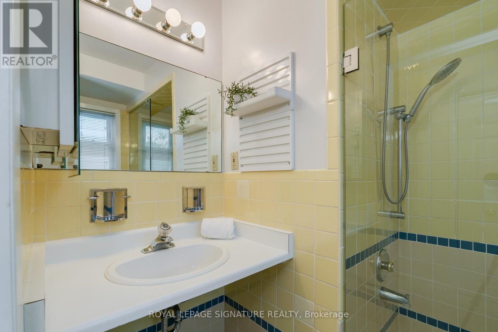 36 Lesgay Crescent, Toronto, Ontario  M2J 2H8 - Photo 26 - C12159647