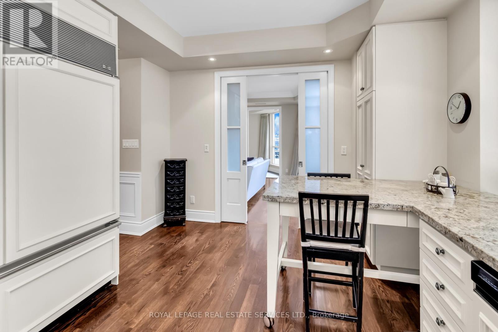 707 - 10 Bellair Street, Toronto, Ontario  M5R 3T8 - Photo 11 - C12159730