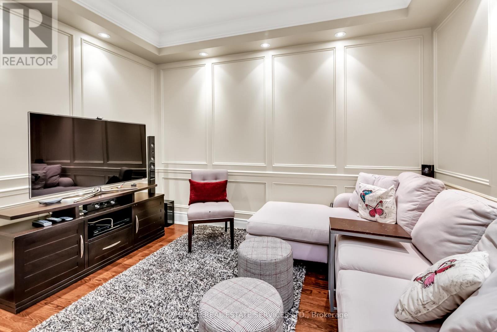 707 - 10 Bellair Street, Toronto, Ontario  M5R 3T8 - Photo 7 - C12159730