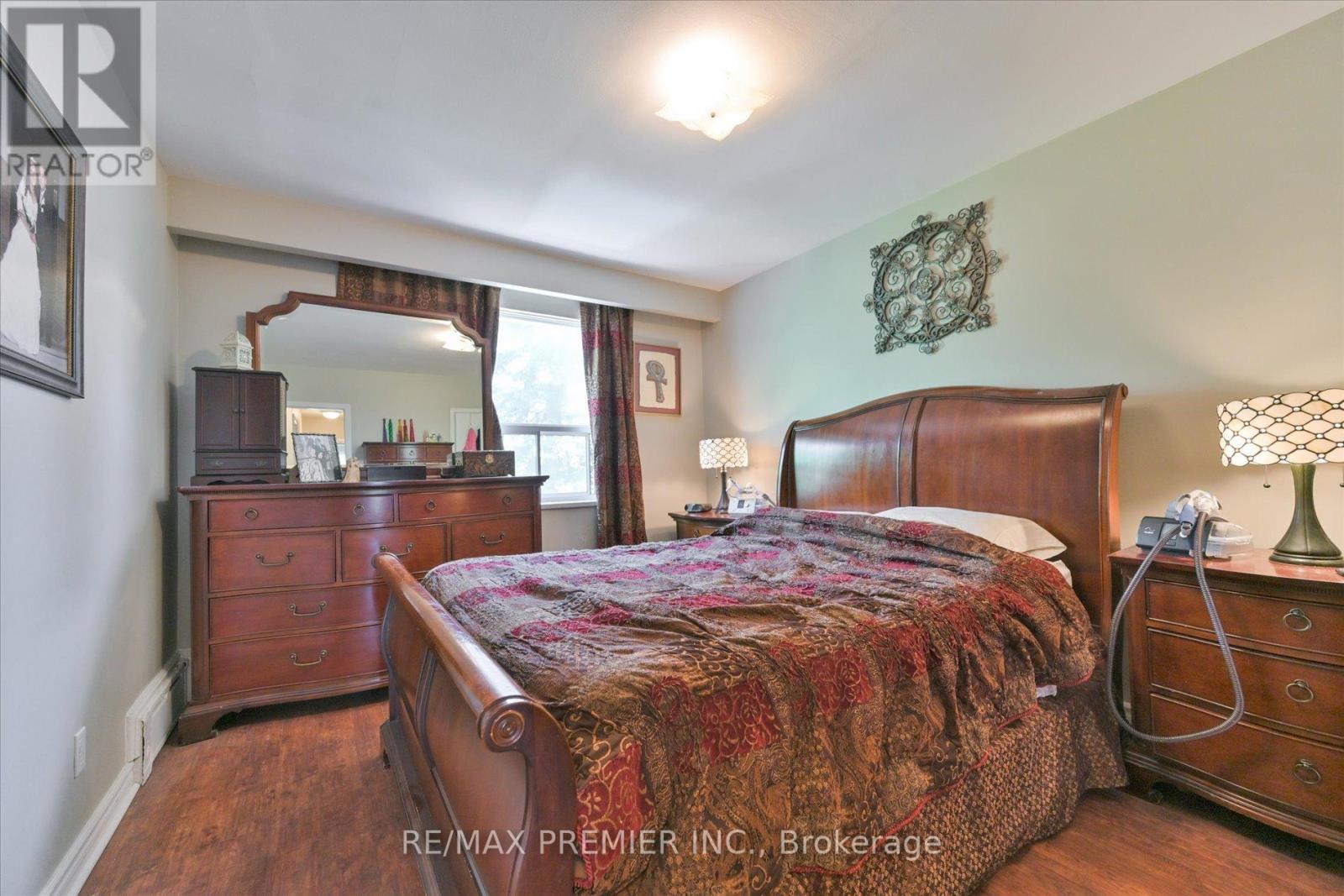 3871 Bathurst Street, Toronto, Ontario  M3H 3N4 - Photo 12 - C12159751