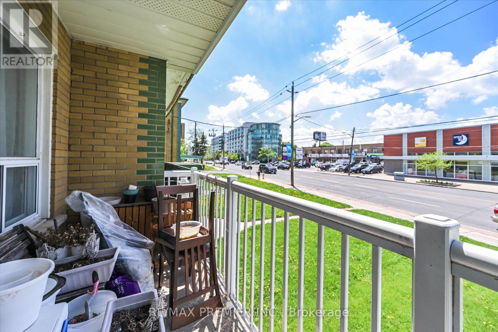 3871 Bathurst Street, Toronto, Ontario  M3H 3N4 - Photo 26 - C12159751