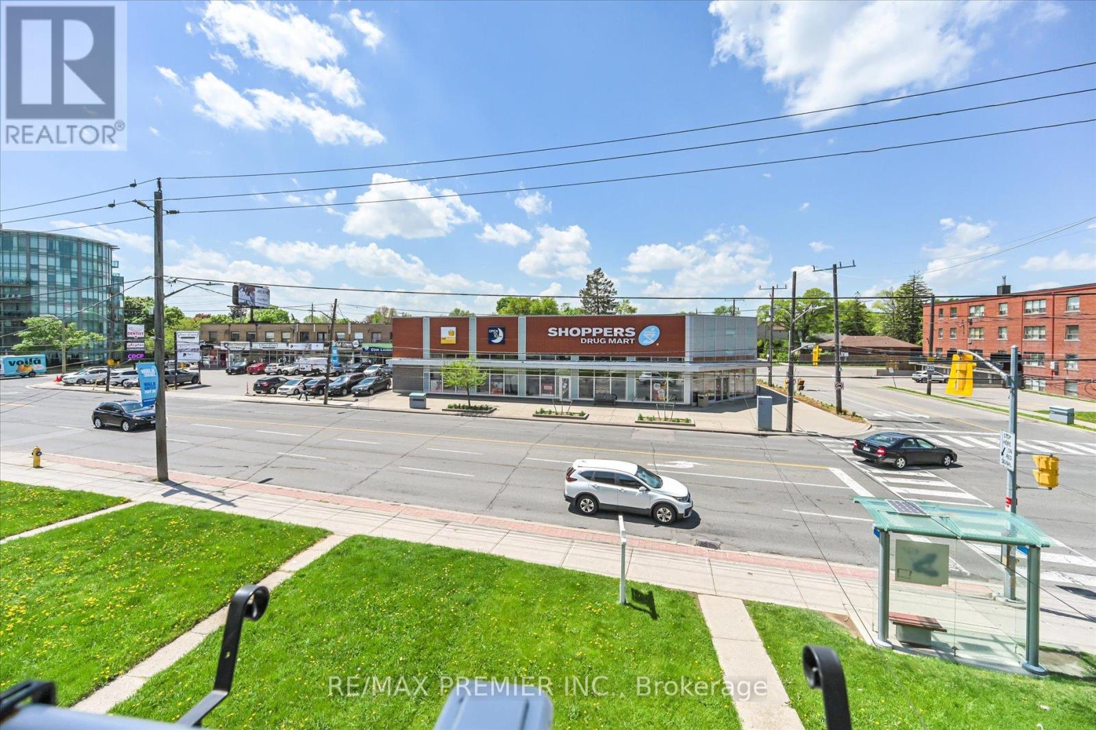 3871 Bathurst Street, Toronto, Ontario  M3H 3N4 - Photo 27 - C12159751