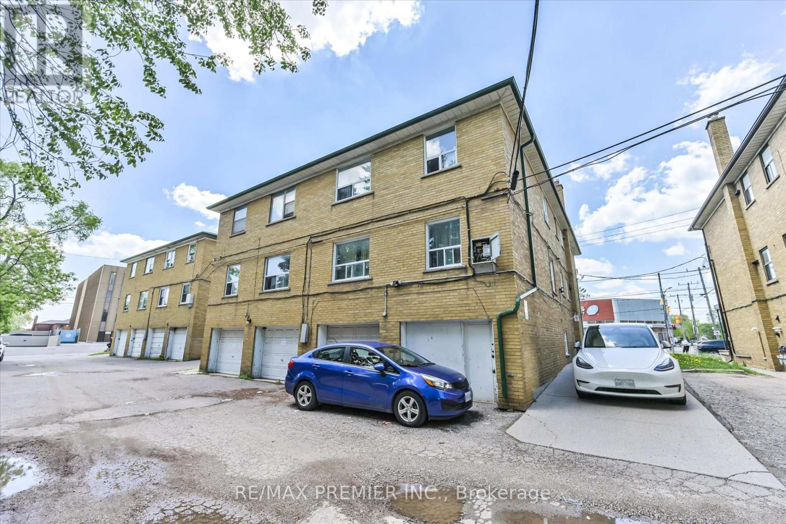 3871 Bathurst Street, Toronto, Ontario  M3H 3N4 - Photo 28 - C12159751
