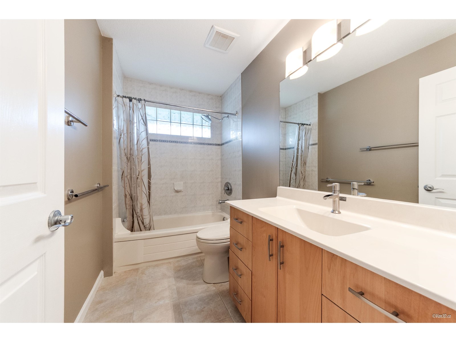 14975 83a Avenue, Surrey, British Columbia  V3S 7S2 - Photo 33 - R3004443