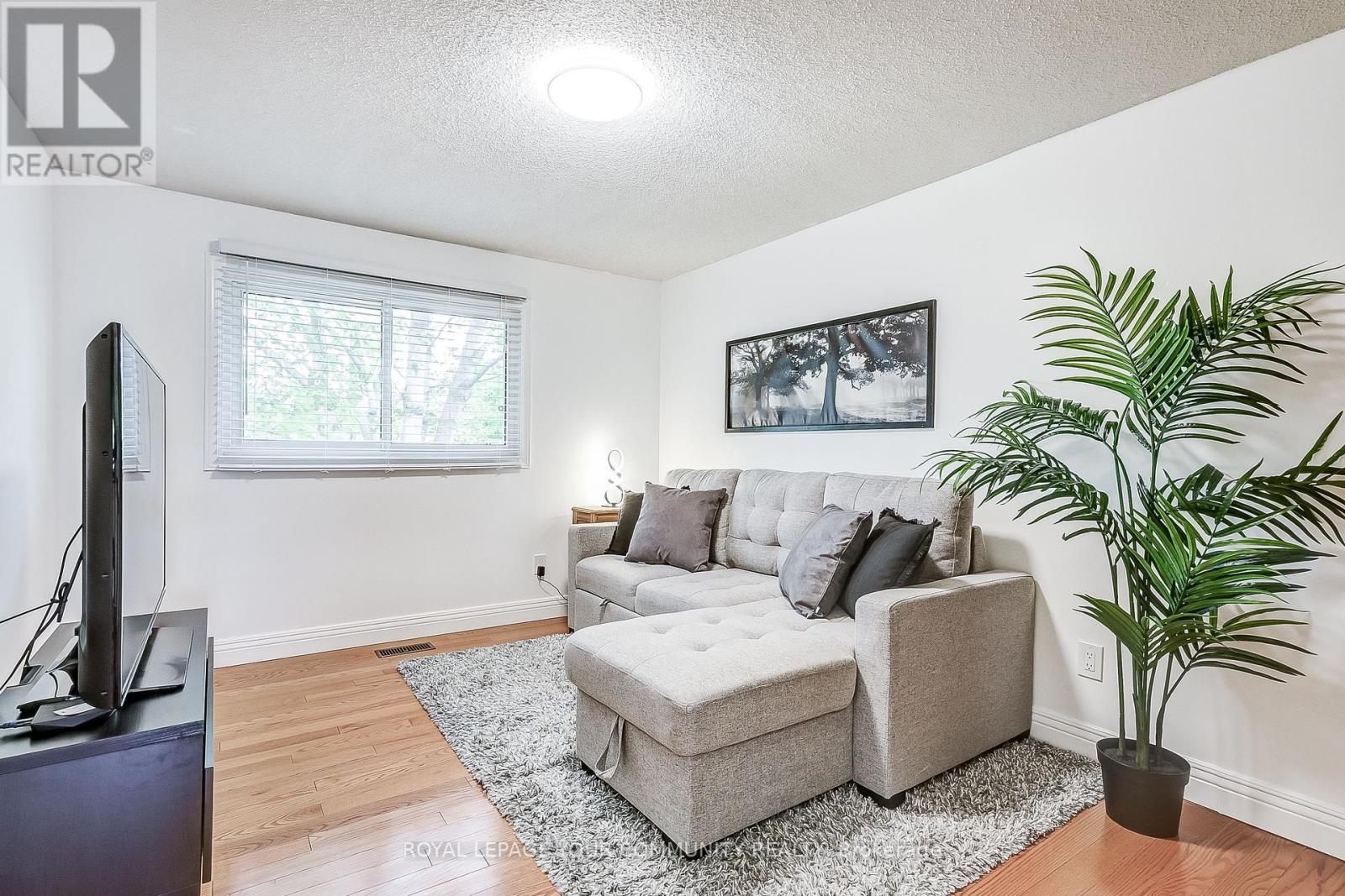 660 Foxwood Trail, Pickering, Ontario  L1V 3X8 - Photo 23 - E12159495