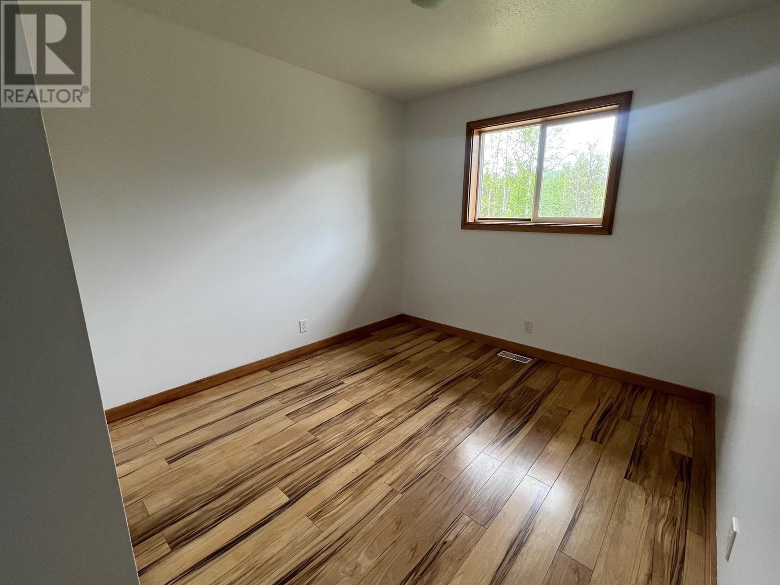 2625 Wiggins Way, Hazelton, British Columbia  V0J 1Y1 - Photo 11 - R3004103