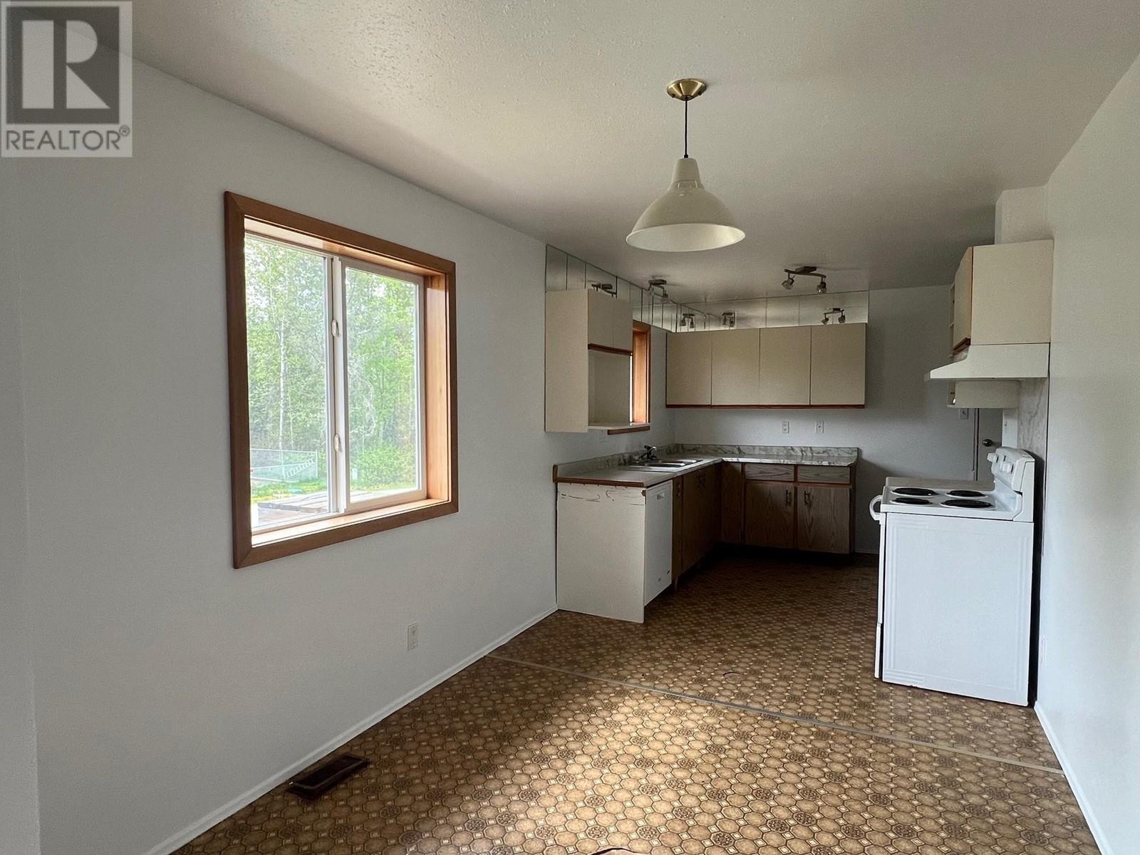 2625 Wiggins Way, Hazelton, British Columbia  V0J 1Y1 - Photo 7 - R3004103