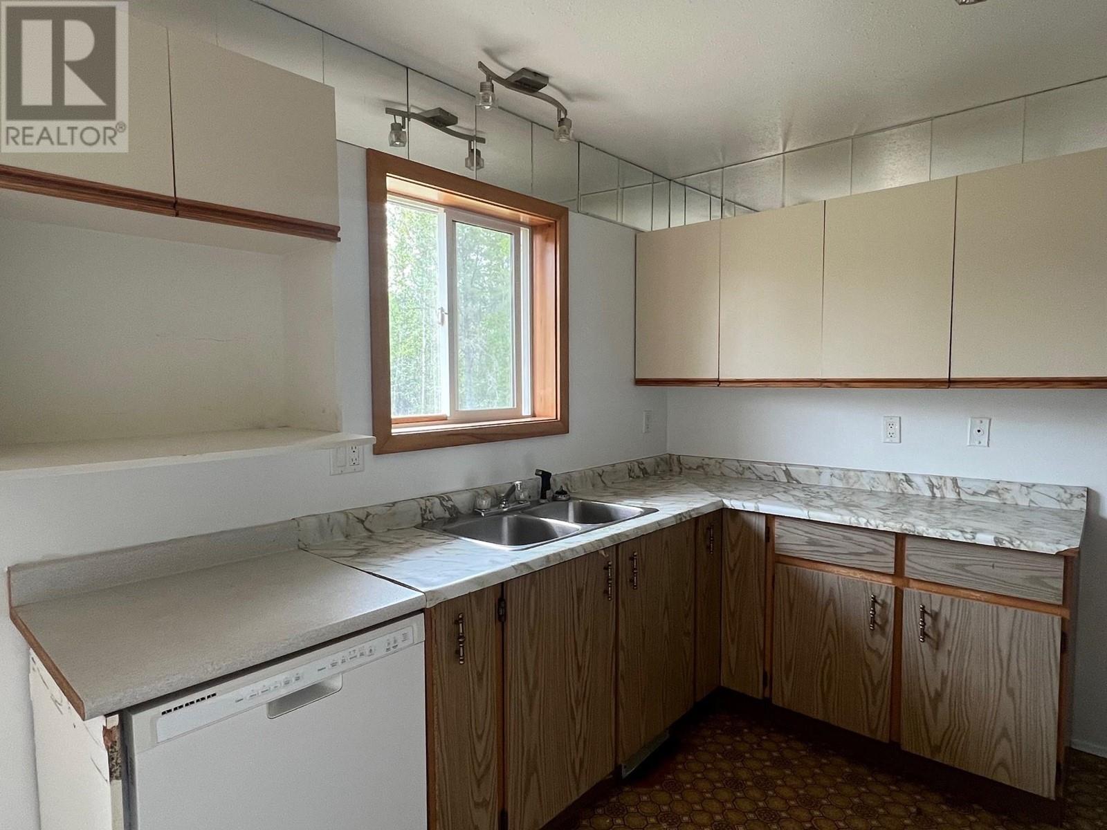 2625 Wiggins Way, Hazelton, British Columbia  V0J 1Y1 - Photo 6 - R3004103