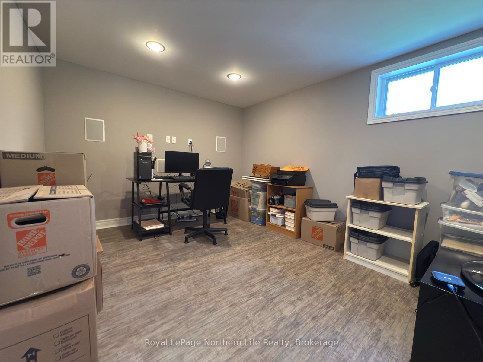 570 Ursula Street, North Bay, Ontario  P1B 8M8 - Photo 29 - X12086108
