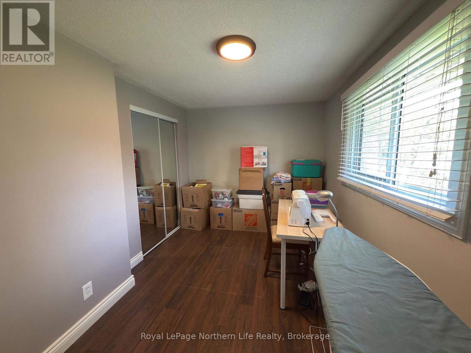 570 Ursula Street, North Bay, Ontario  P1B 8M8 - Photo 31 - X12086108