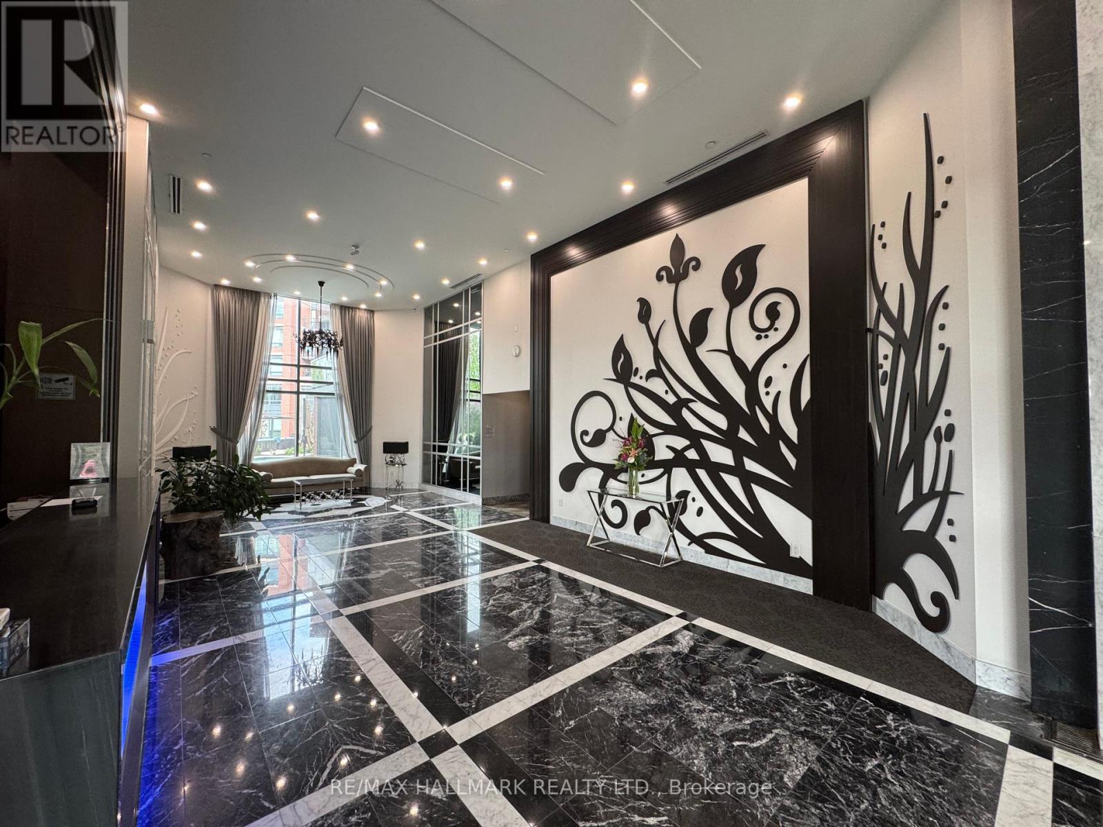 442 - 7608 Yonge Street S, Vaughan, Ontario  L4J 0J5 - Photo 25 - N12159602