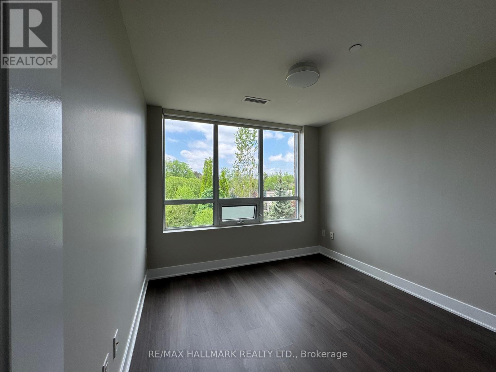442 - 7608 Yonge Street S, Vaughan, Ontario  L4J 0J5 - Photo 9 - N12159602
