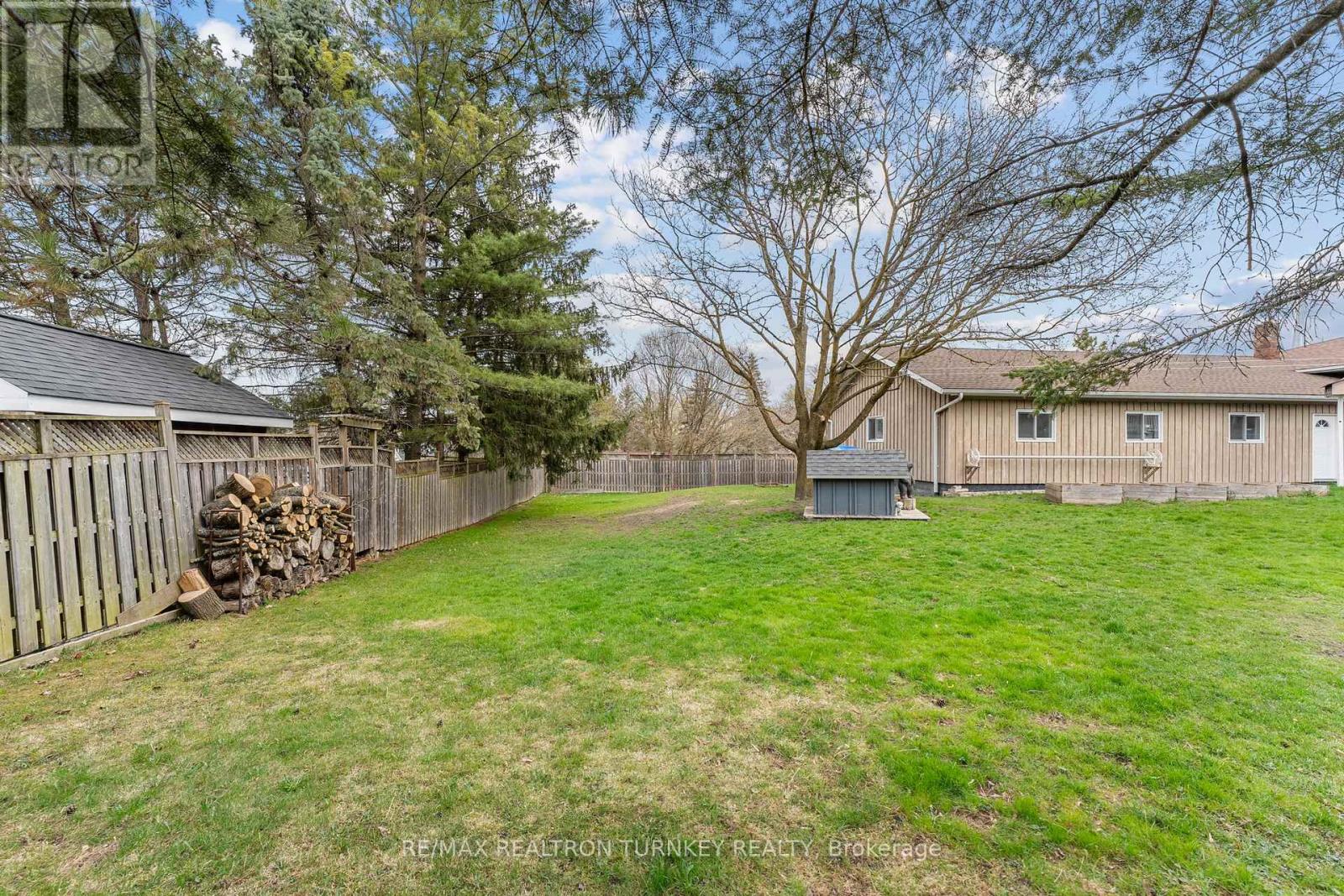 10 Dafoe Street, Uxbridge, Ontario  L0E 1T0 - Photo 40 - N12159650