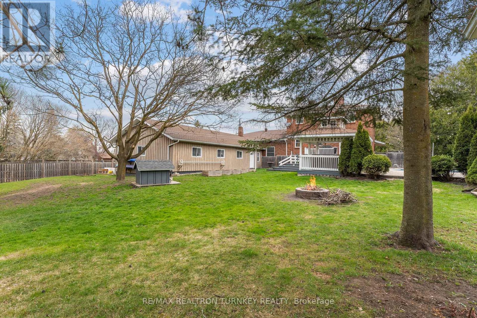 10 Dafoe Street, Uxbridge, Ontario  L0E 1T0 - Photo 42 - N12159650