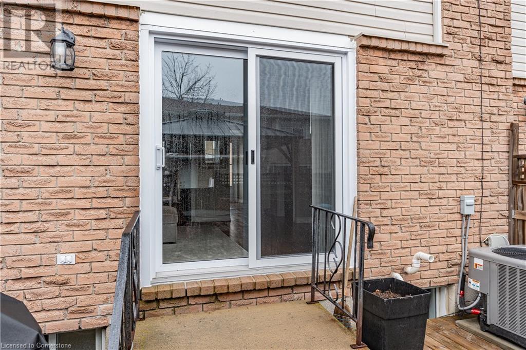 1355 Upper Gage Avenue Unit# 15, Hamilton, Ontario  L8W 1Y2 - Photo 38 - 40730454