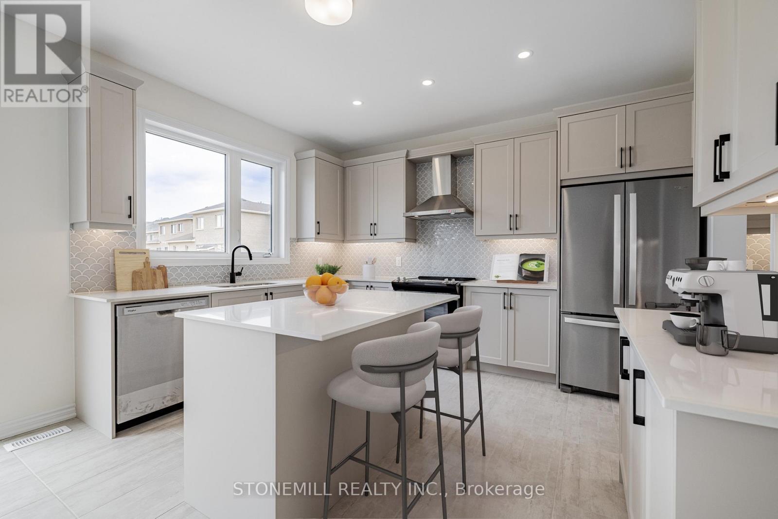 2 Felhazi Trail, Essa, Ontario  L0M 1B1 - Photo 6 - N12108317