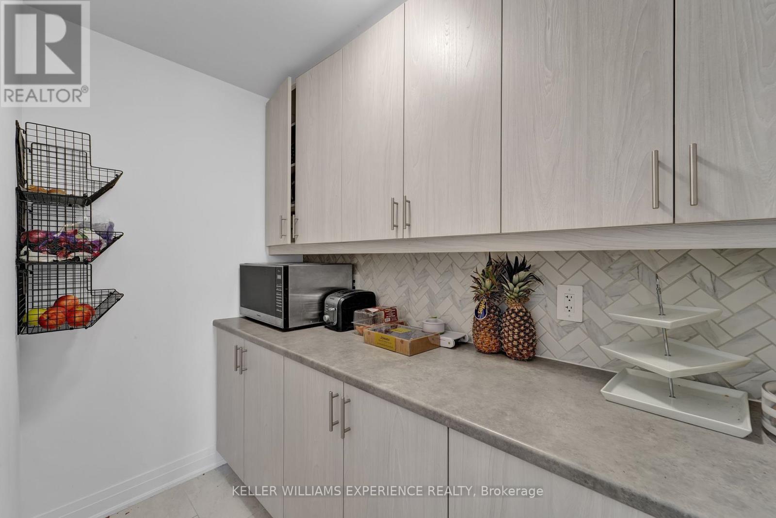 25 Paddington Grove, Barrie, Ontario  L9J 0J3 - Photo 14 - S12159561