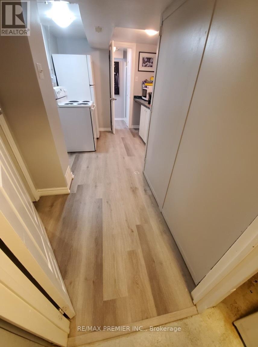 34 Argyle Road, Barrie, Ontario  L4N 6P7 - Photo 9 - S12159666