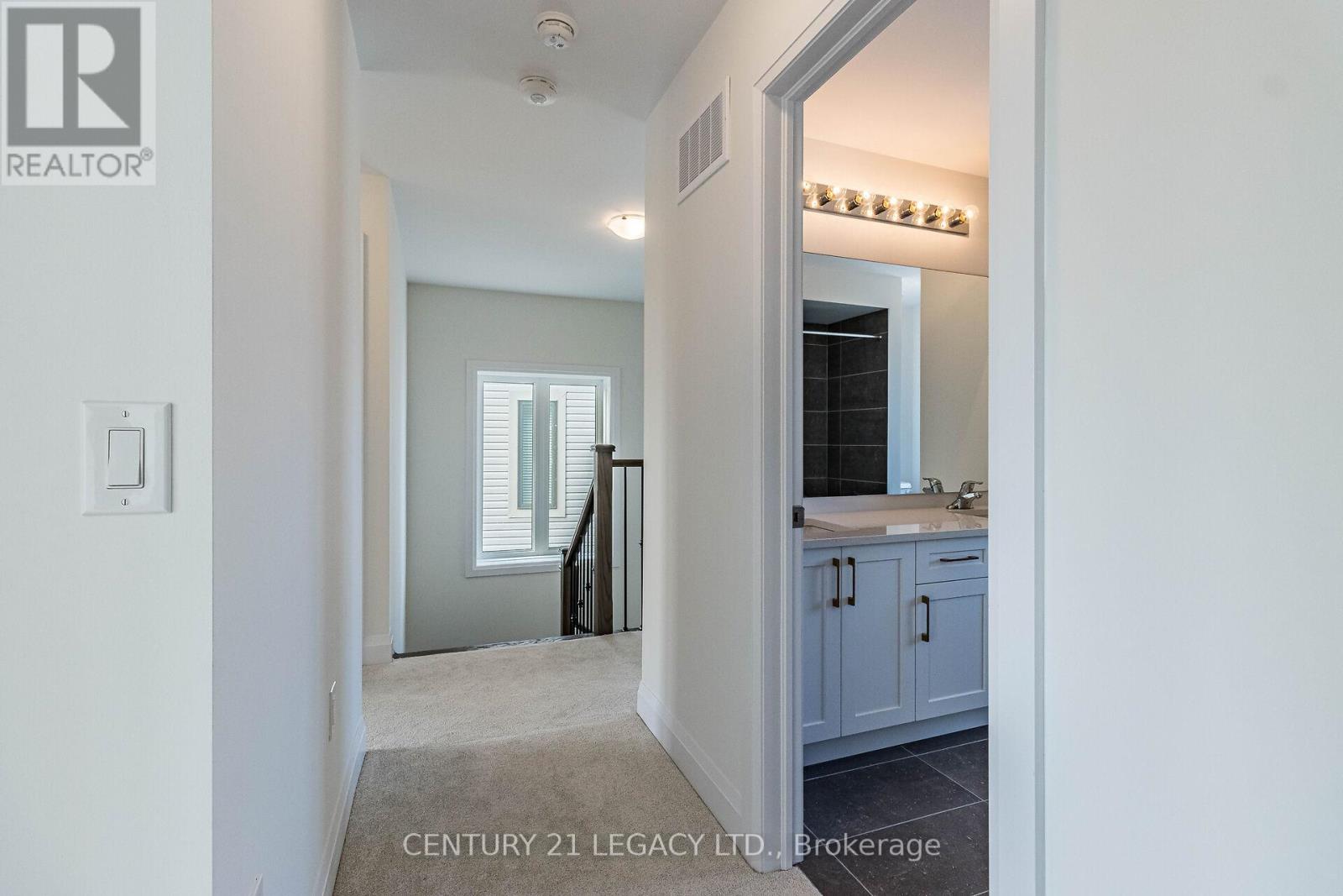30 Union Boulevard, Wasaga Beach, Ontario  L9Z 0M5 - Photo 6 - S12159680