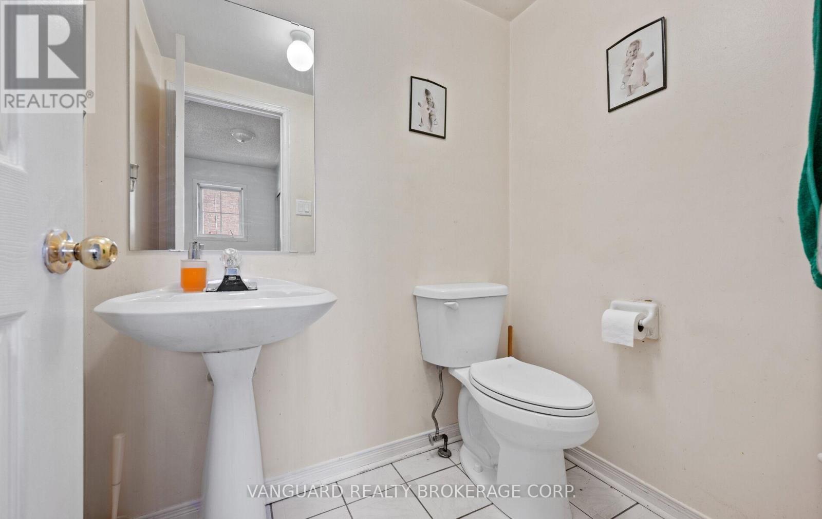 65 Clover Bloom Road, Brampton, Ontario  L6R 1S4 - Photo 18 - W12159497