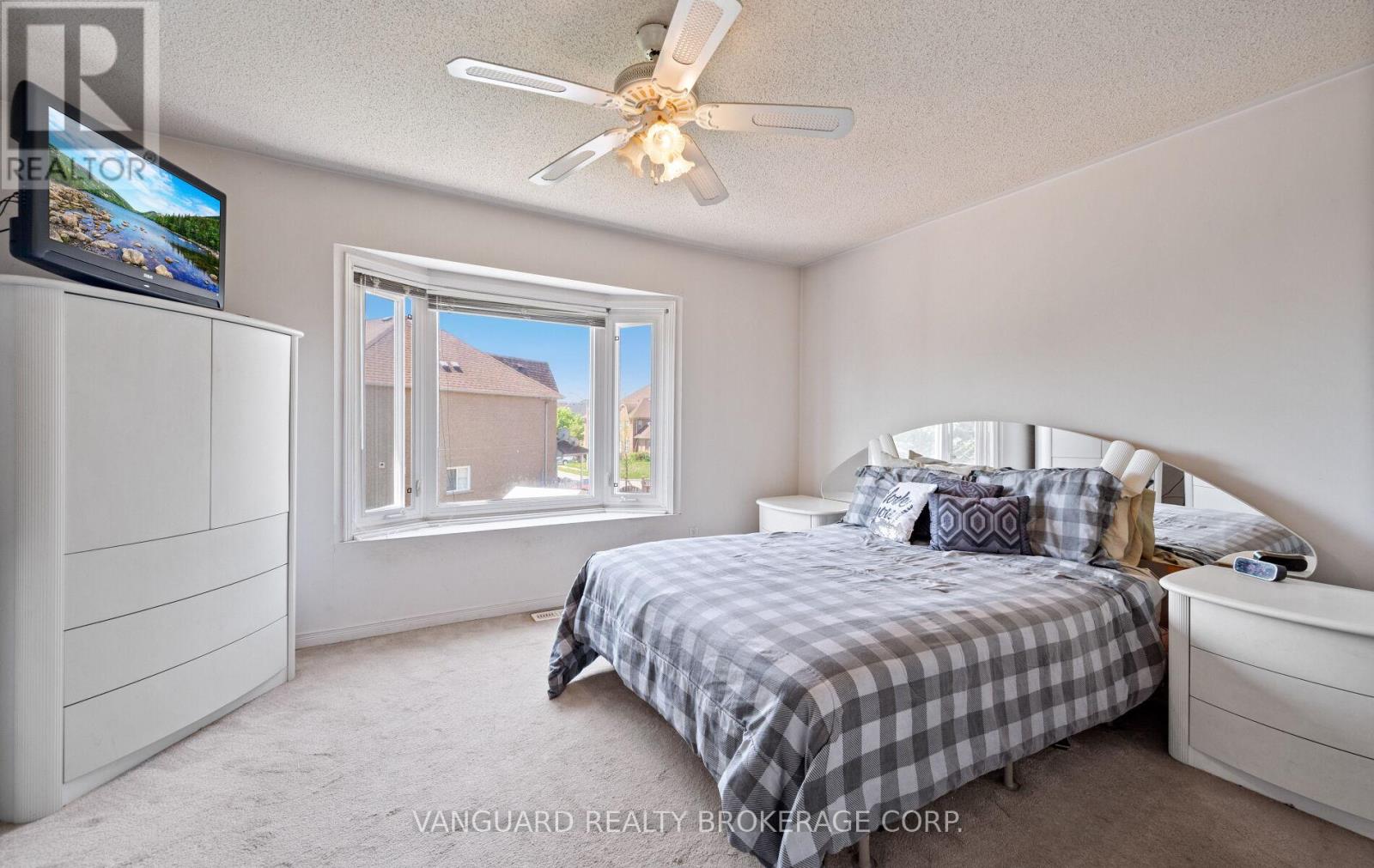 65 Clover Bloom Road, Brampton, Ontario  L6R 1S4 - Photo 22 - W12159497