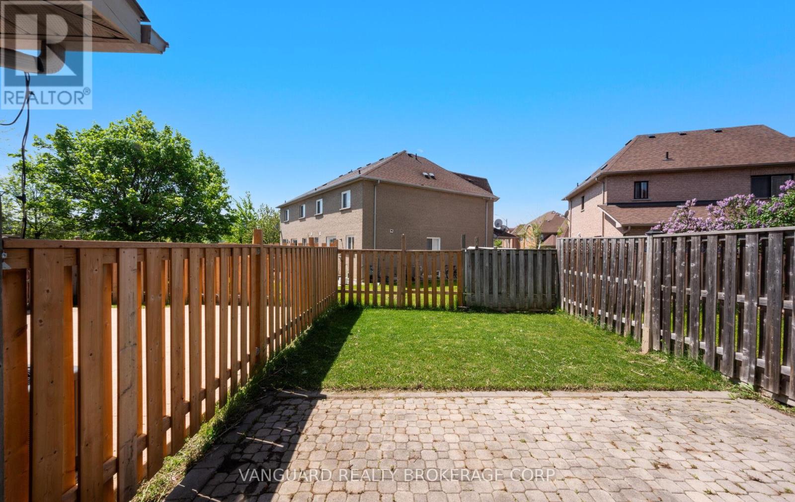 65 Clover Bloom Road, Brampton, Ontario  L6R 1S4 - Photo 34 - W12159497