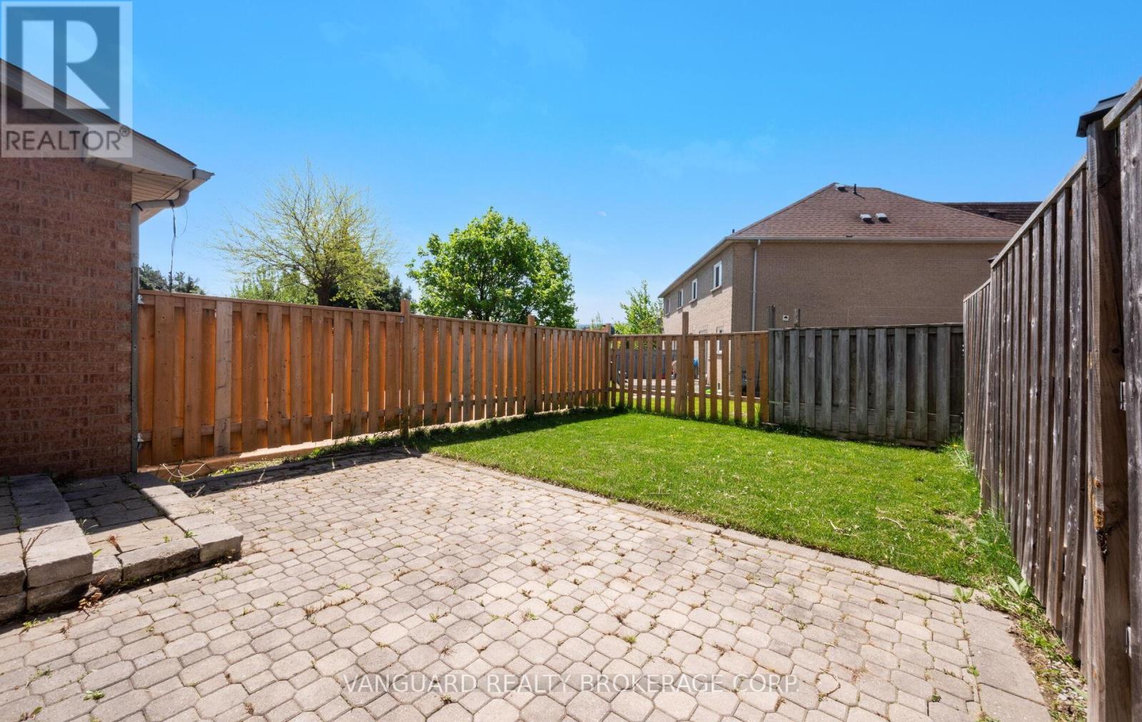65 Clover Bloom Road, Brampton, Ontario  L6R 1S4 - Photo 36 - W12159497