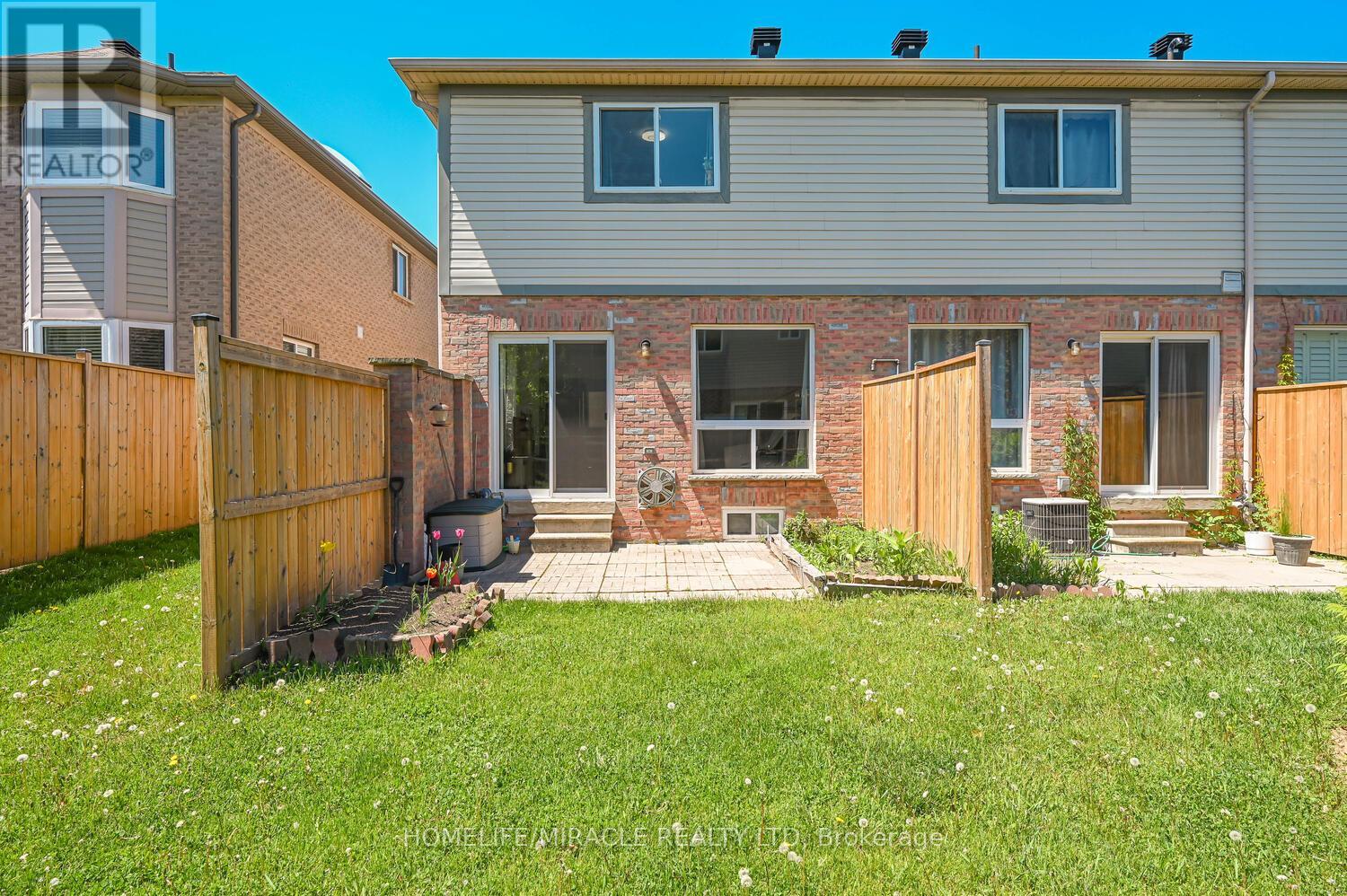 #30 - 5255 Guildwood Way N, Mississauga, Ontario  L5R 4A9 - Photo 37 - W12159501