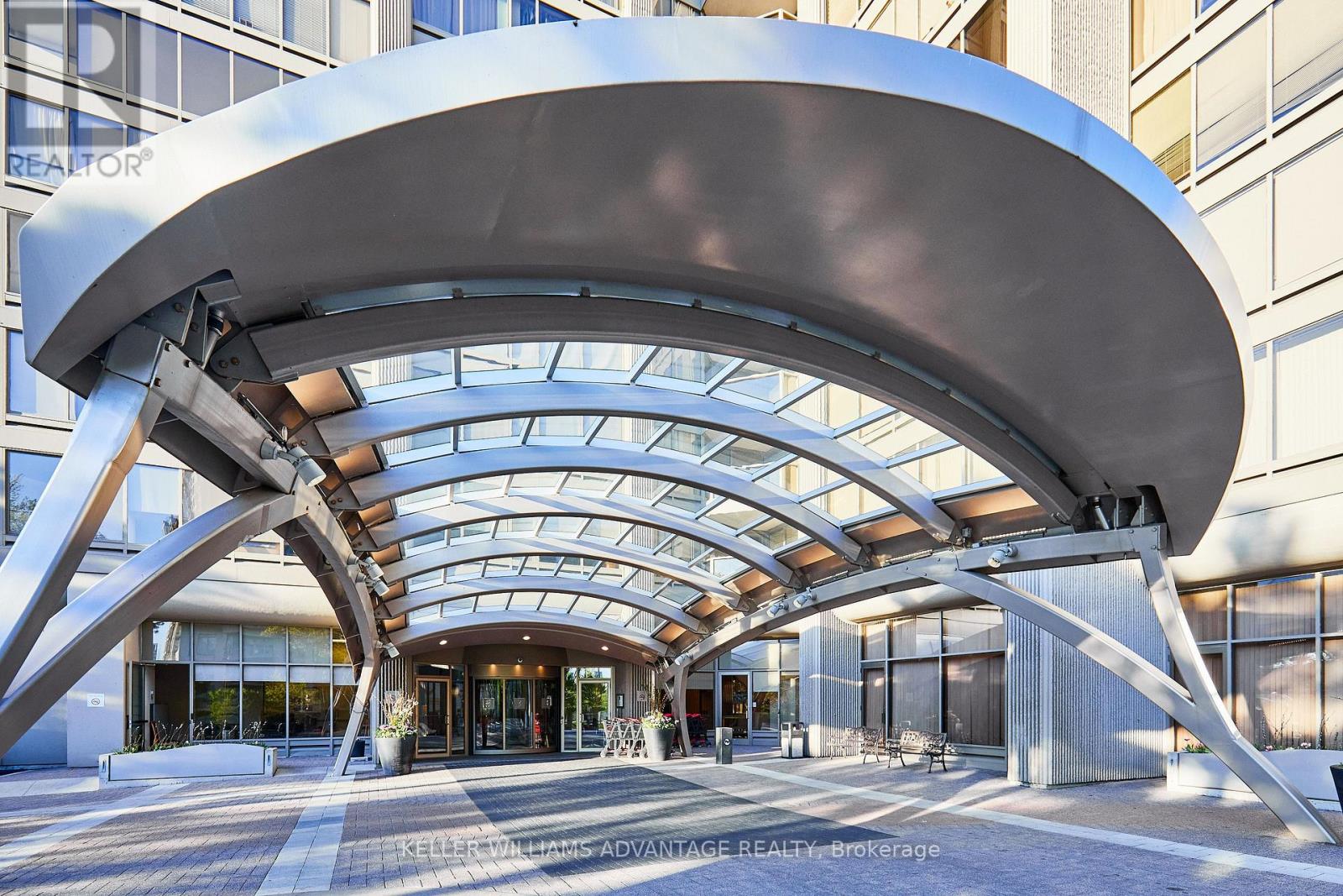 1508 - 2045 Lake Shore Boulevard W, Toronto, Ontario  M8V 2Z6 - Photo 3 - W12159527