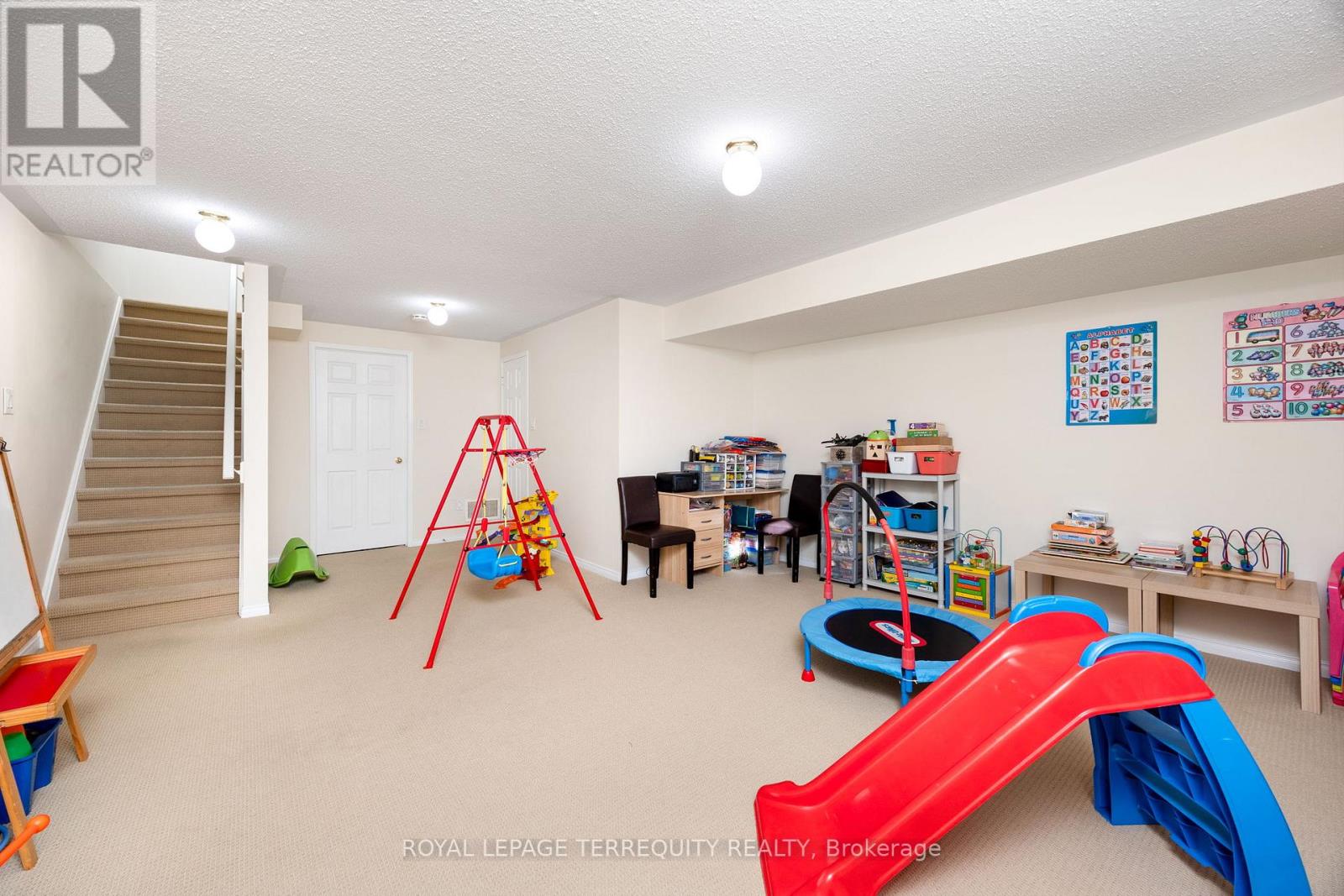 5182 Angel Stone Drive, Mississauga, Ontario  L5M 0L4 - Photo 24 - W12159613